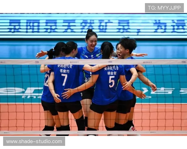 体育中国女排现场直播比赛分析与精彩片段回顾，深入了解球队表现提升观赛体验